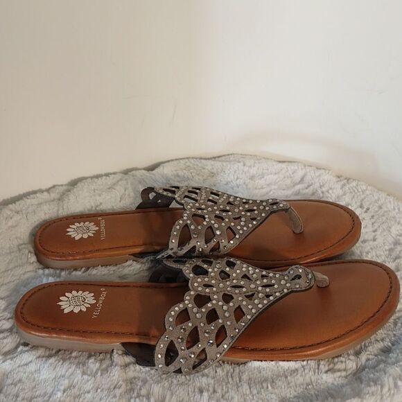 Yellow Box "Capricorn" Woman's Thong Sandals - Picture 5 of 6